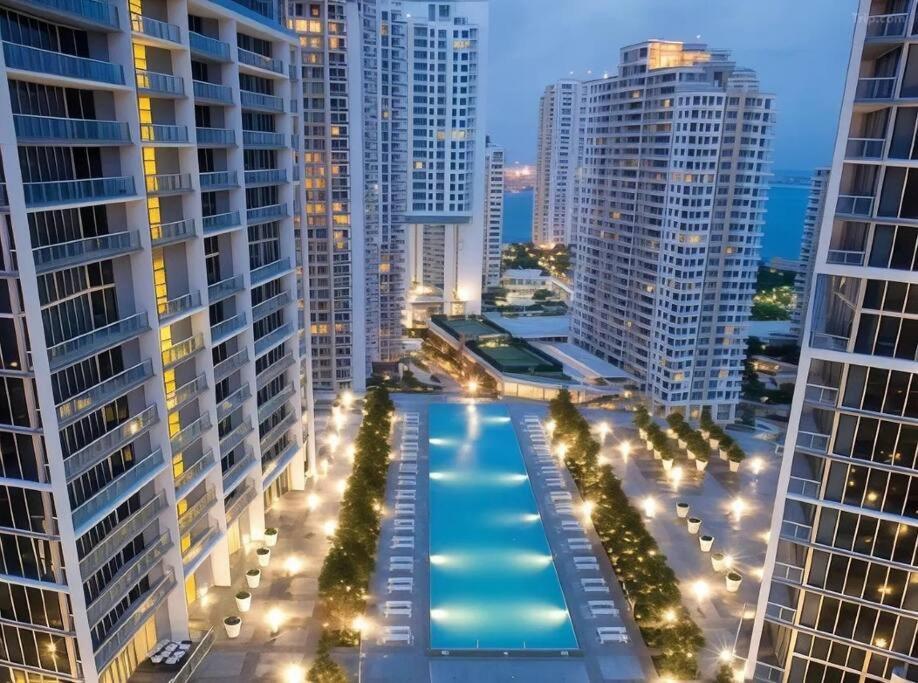W Hotel Luxury High Rise Miami Buitenkant foto